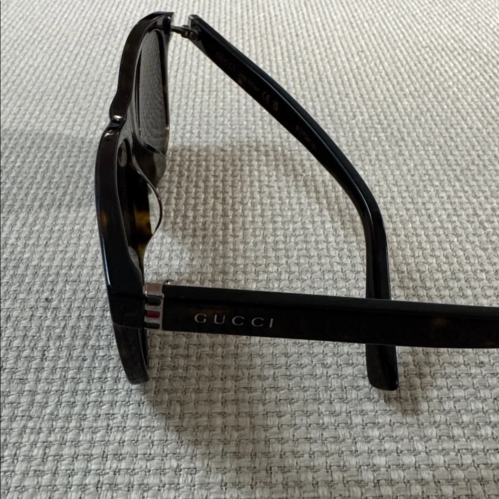 Gucci Black Square Sunglasses